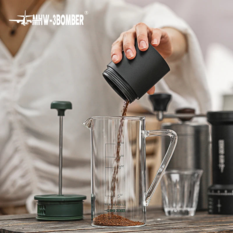 French Press Set with 2 Glass Cups Clear Scale Coffee Brewer 450ml Hot&Cold Resistant Glasses 130ml