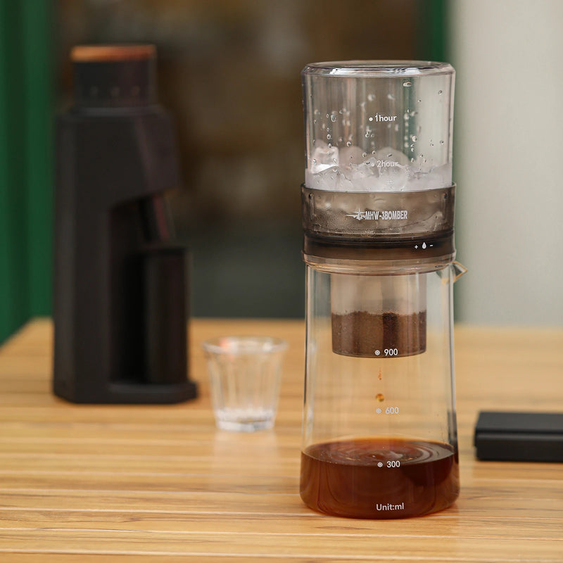 2-4 Cup Cold Brew Coffee Maker 600ml Iced Coffee Pot with 100pcs Filter Paper 300 Mesh Fine Filters