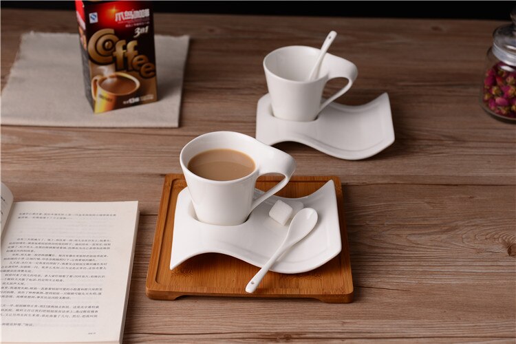 Creative wavy ceramic fancy coffee cup and saucer set European small luxury couple 200ml coffee cup