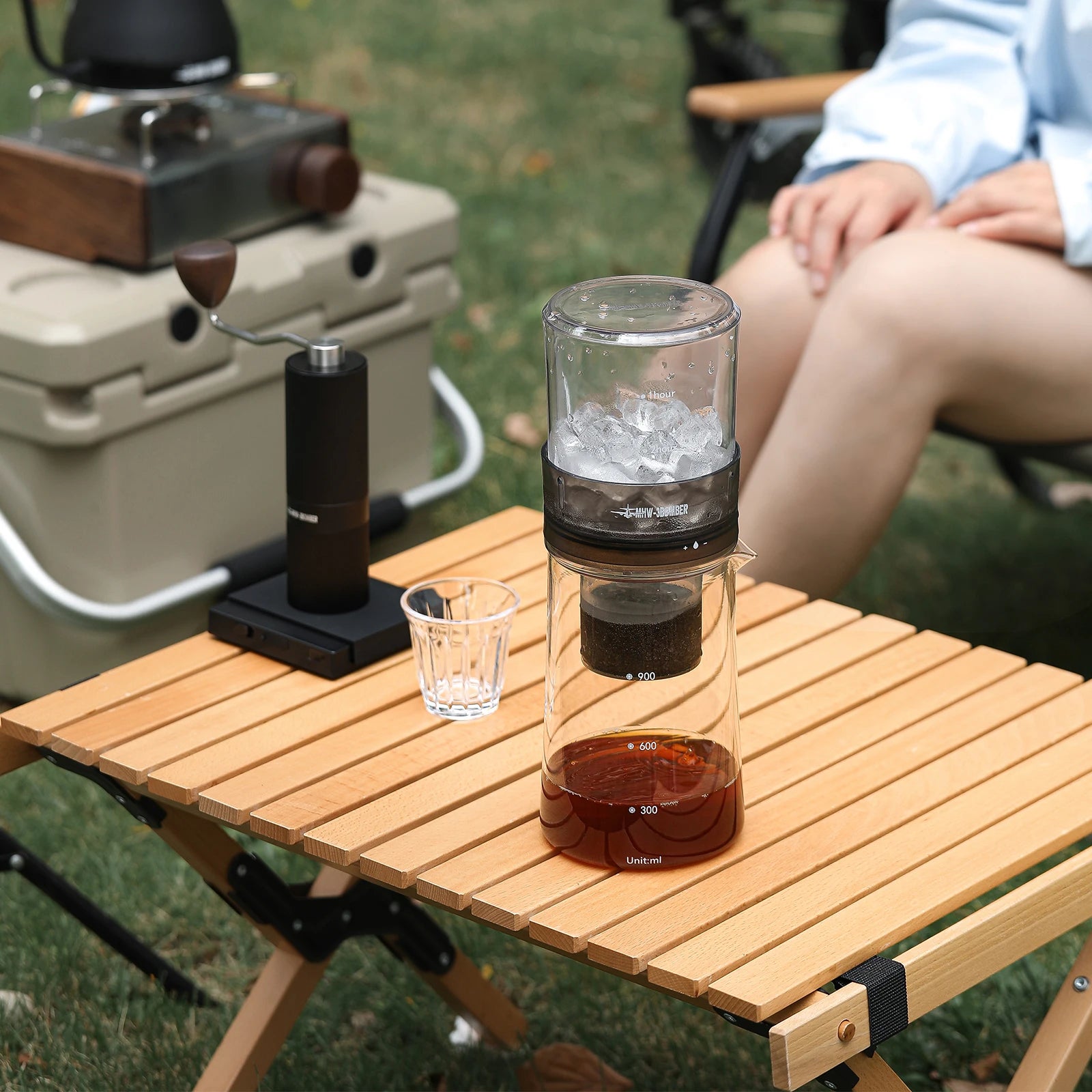 2-4 Cup Cold Brew Coffee Maker 600ml Iced Coffee Pot with 100pcs Filter Paper 300 Mesh Fine Filters