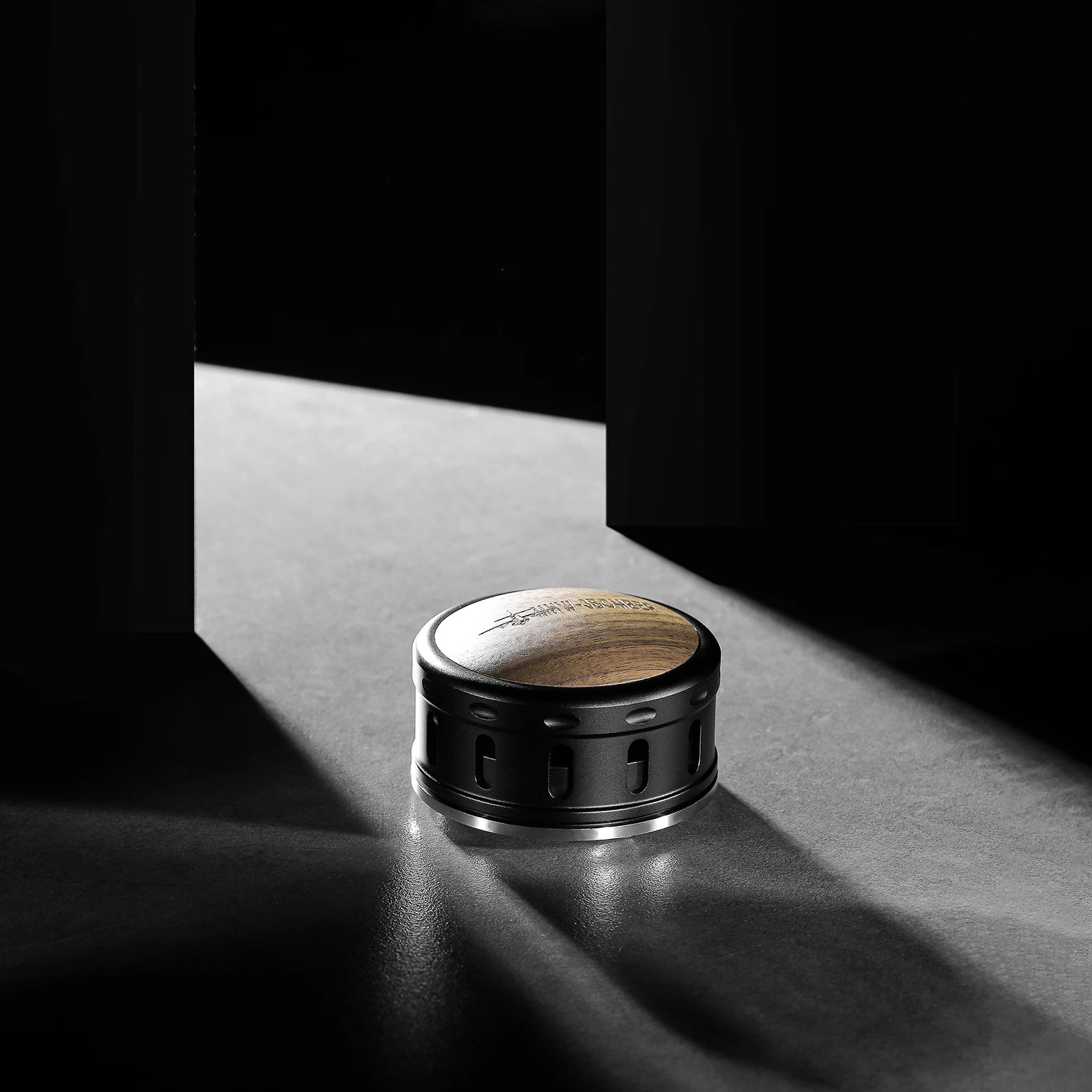 51/53.35/58.35mm Coffee Distributor Gravity Adaptive Espresso Air Hole Cyclone Base Barista Tools