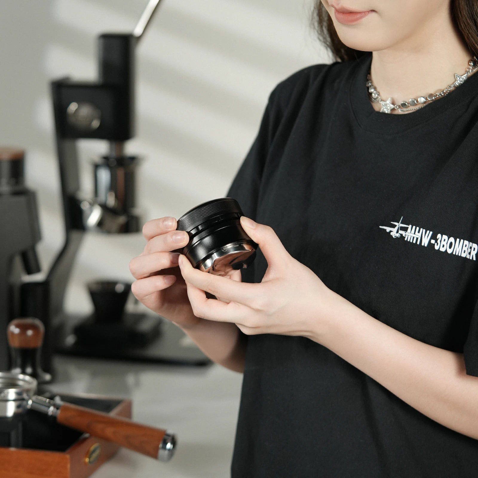 Adjustable Depth Gravity Adaptive Coffee Distributor 58.35MM 30lbs Espresso Tamper, Mat & Brush Set