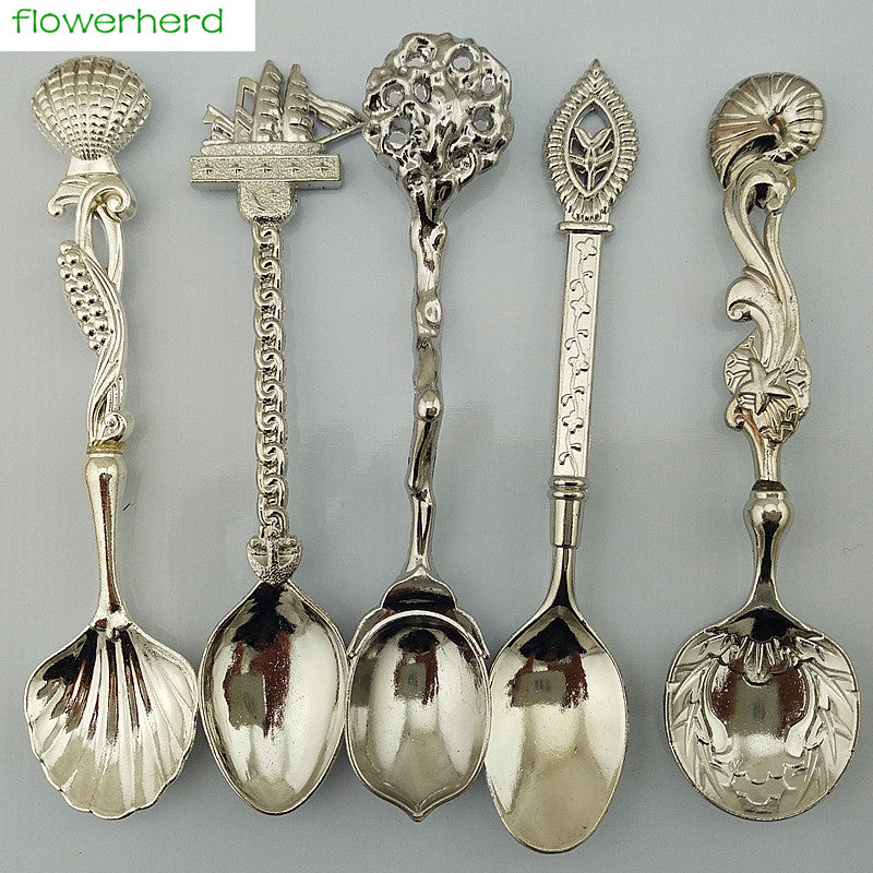 5pcs Vintage Royal Style Bronze Carved Small Coffee Spoon Tea Ice Cream Sugar Cake Flatware Sliver