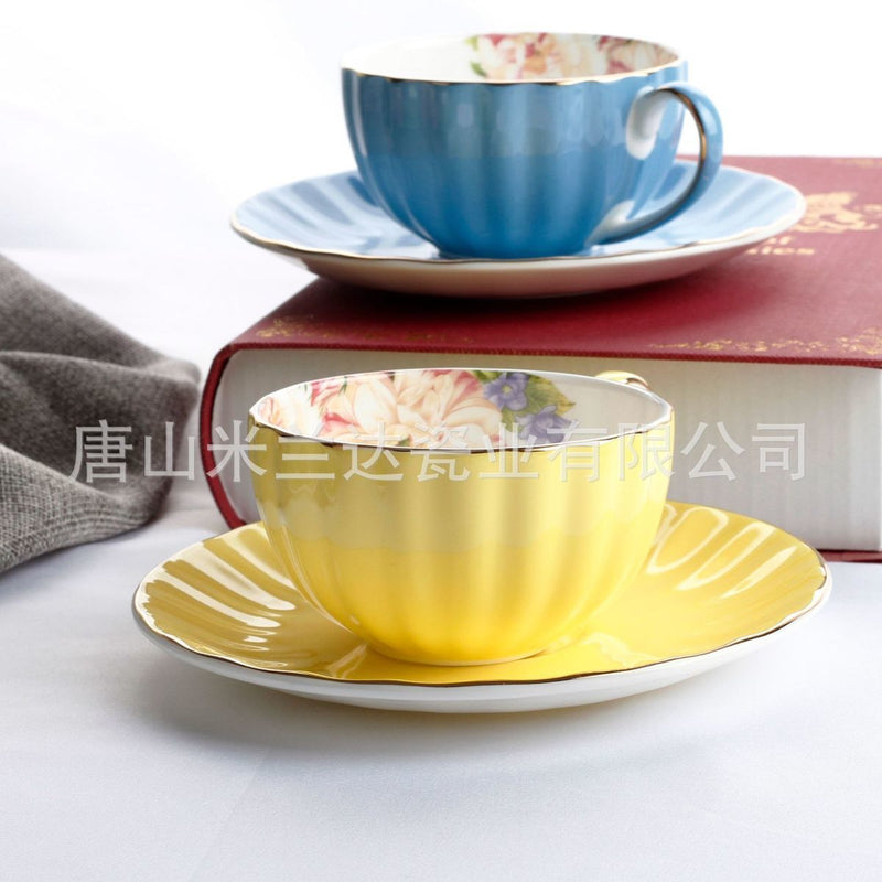 Colourful Bone China Pumpkin Coffee Cup Dish Phnom Penh Ceramics Xicaras Suit Cushaw Shape Sobretudo