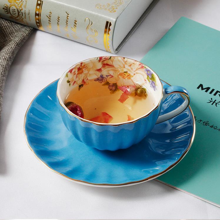 Colourful Bone China Pumpkin Coffee Cup Dish Phnom Penh Ceramics Xicaras Suit Cushaw Shape Sobretudo