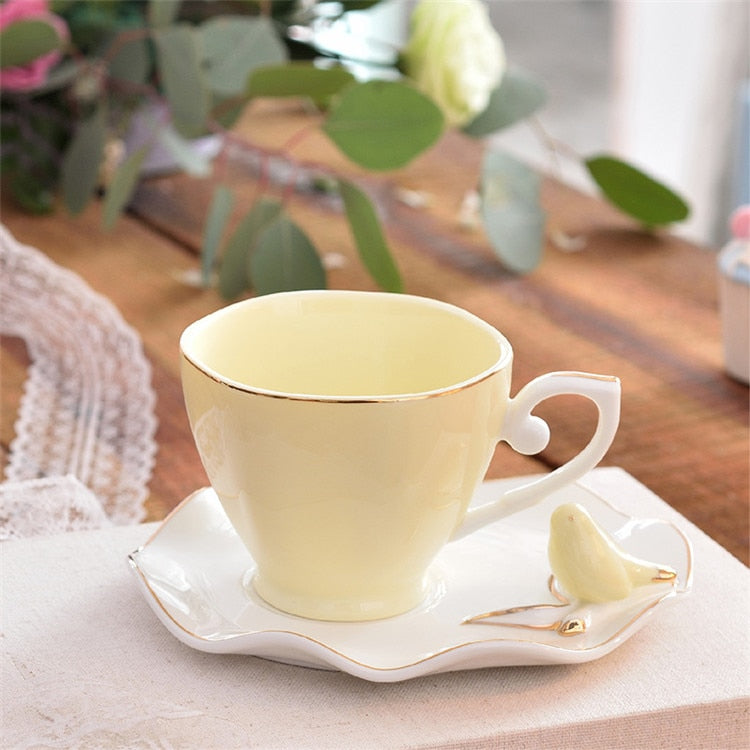 Elegant Butterfly Bird Bone China Coffee Cup Saucer Spoon Set 220ml British Ceramic Teacup Europe