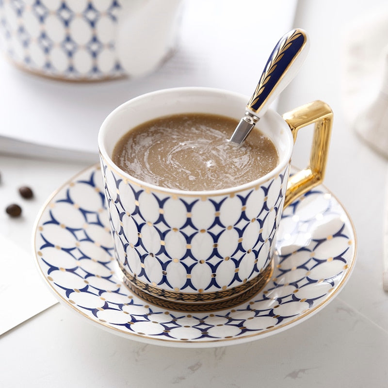 Nordic Bone China Coffee Cup Saucer Spoon Set 200ml British Tea Cup Porcelain Tea Set Advanced