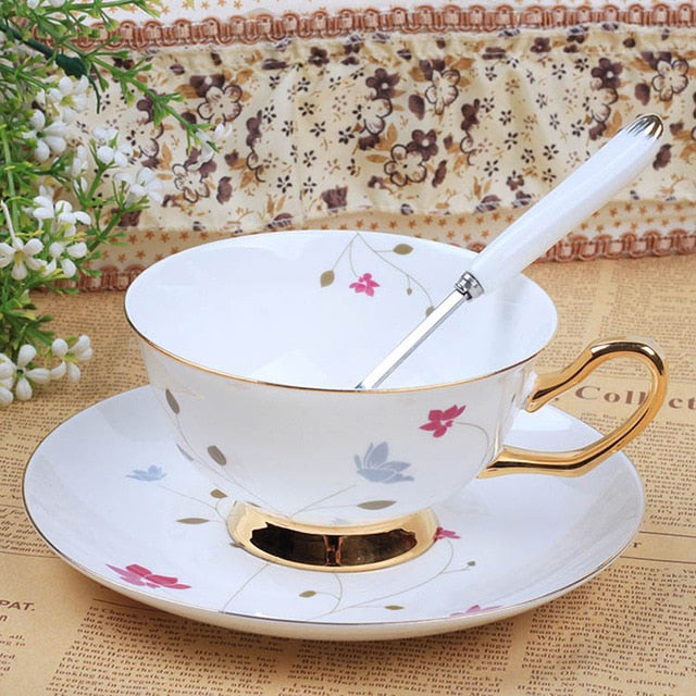 YeFine Ceramic Afternoon Black Tea Cups And Saucers Bone China Coffee Cup With Tray Porcelain