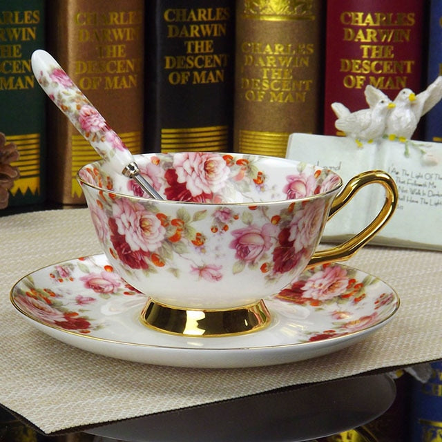 YeFine Ceramic Afternoon Black Tea Cups And Saucers Bone China Coffee Cup With Tray Porcelain