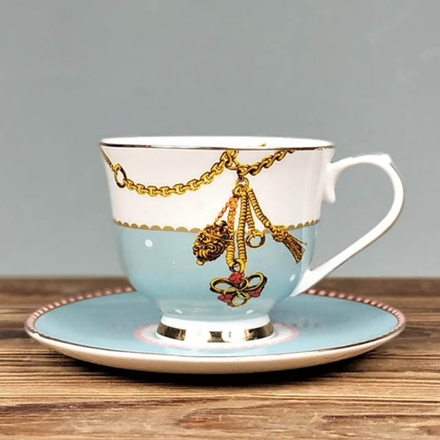 YeFine Ceramic Tea Cup And Saucer Set Designer Bone China Coffee Cup Porcelain Afternoon Black Tea