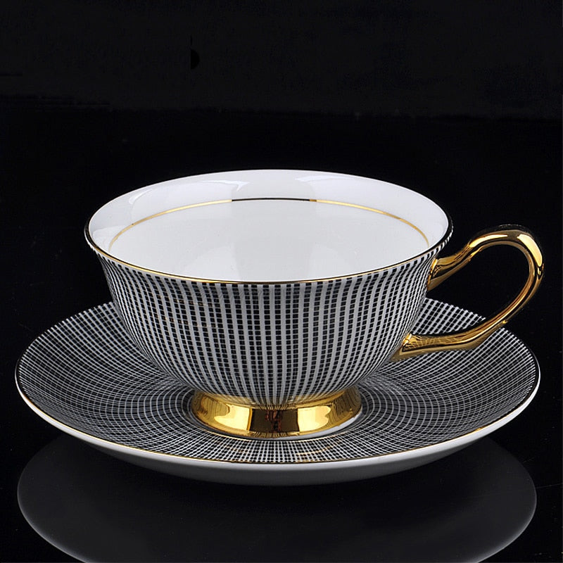 YeFine Ceramics European Royal Bone China Coffee And Tea Cup Coffee Cups And Saucers Drinkware Cup